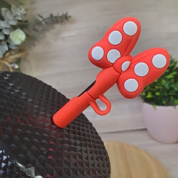 Starbucks Disney Minnie Mouse  Valentine’s Day Polka Dot Tumbler 2024 Venti * - Picture 7 of 9